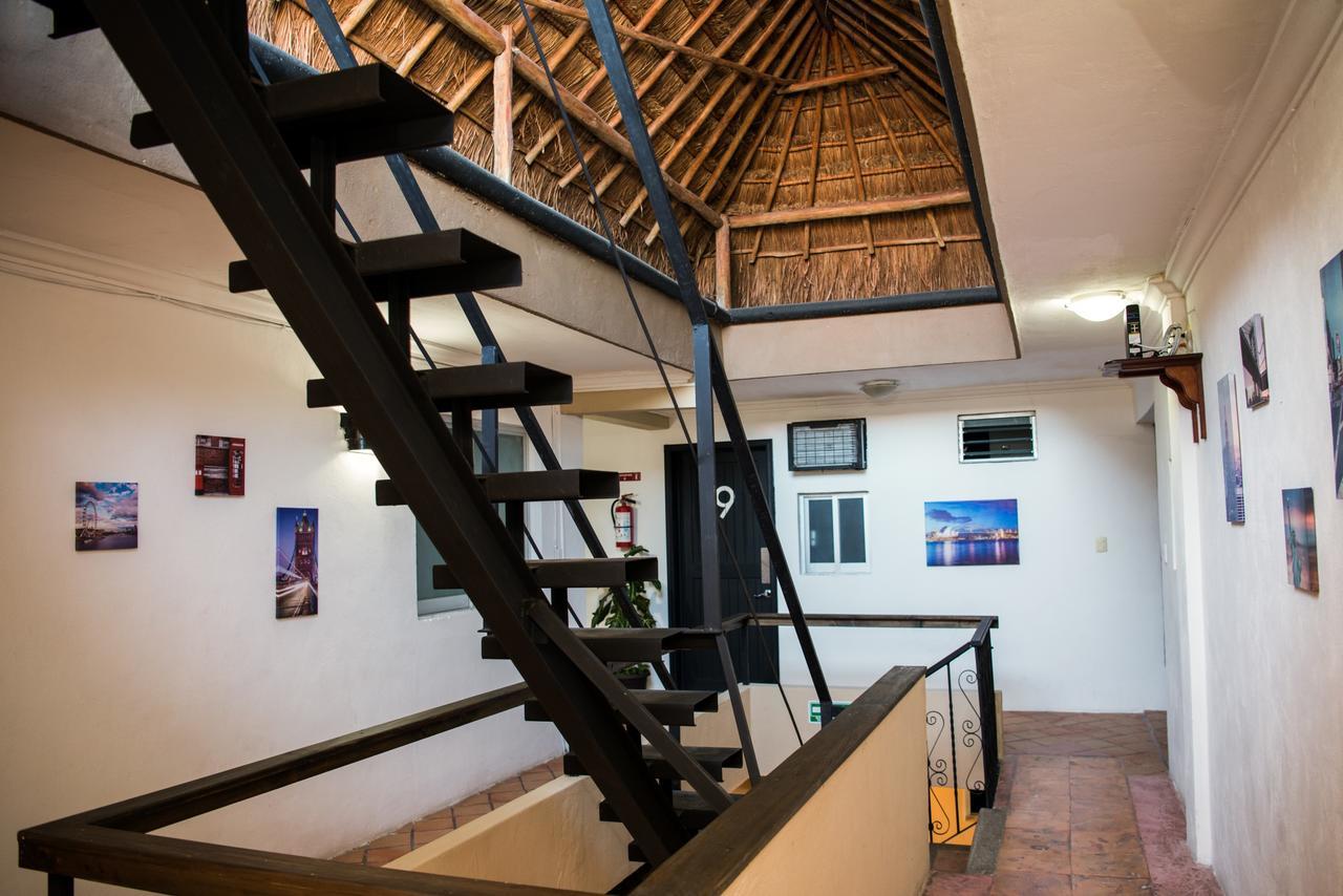 Deja Hostel بلايا ديل كارمن المظهر الخارجي الصورة