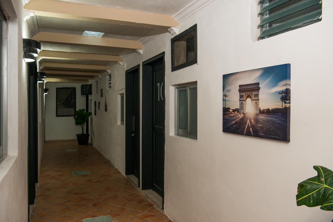 Deja Hostel بلايا ديل كارمن المظهر الخارجي الصورة